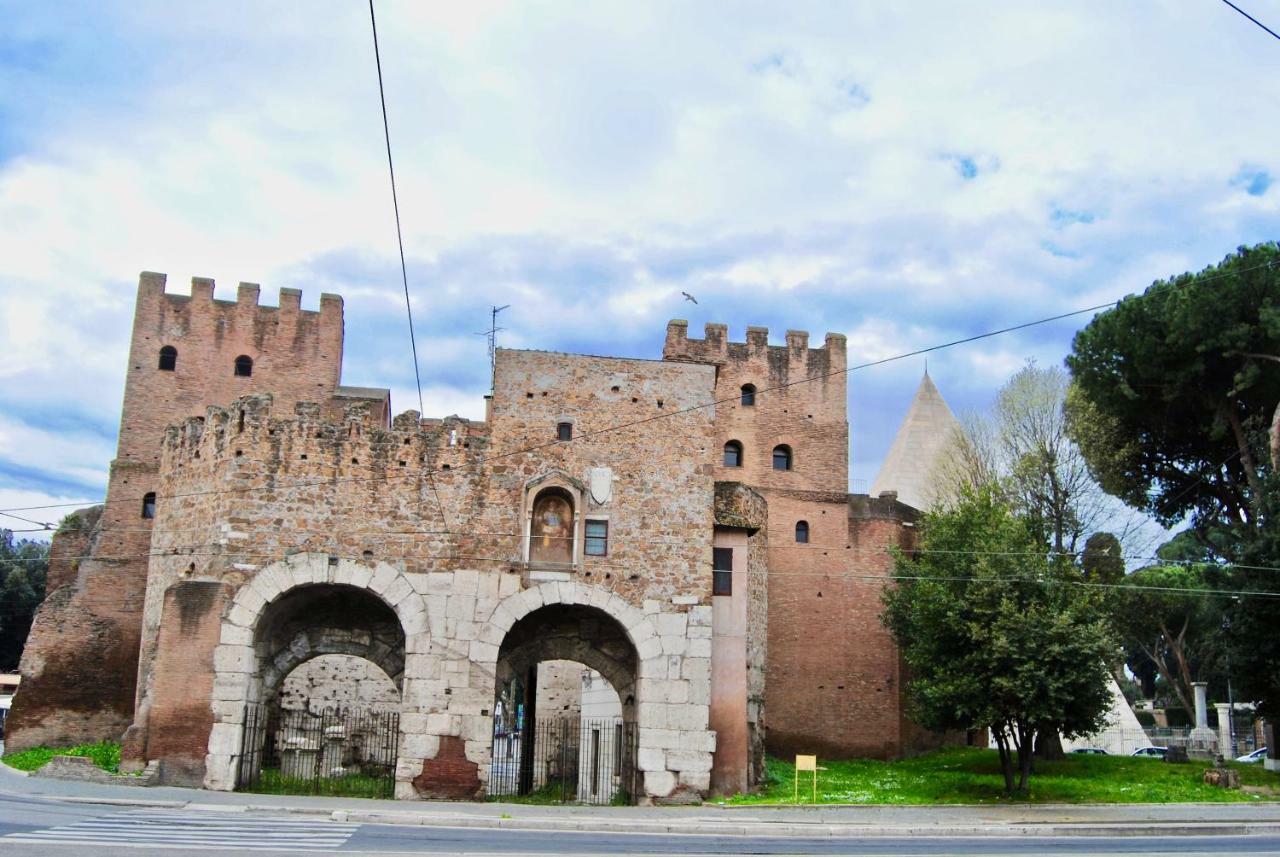 Famiglia Poggi, The Flying Hippo Apartamento Roma Exterior foto